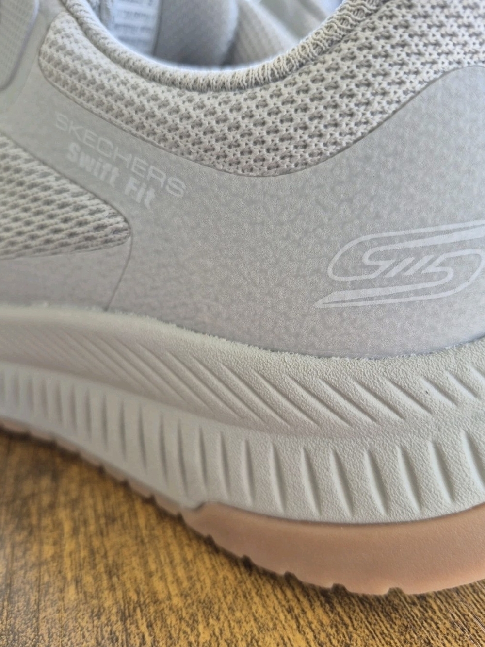 Skechers Slip-ins BOBS Sport Squad 4 Olive Grey Sneakers Size 6.5 NWT - Picture 8 of 16